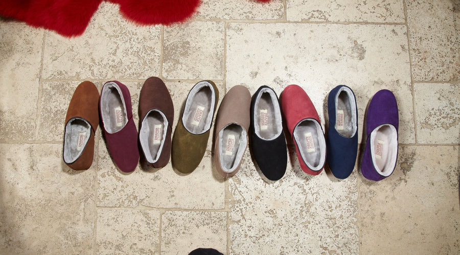 Skip the Search: Top-Rated UK Sheepskin Moccasins This Winter